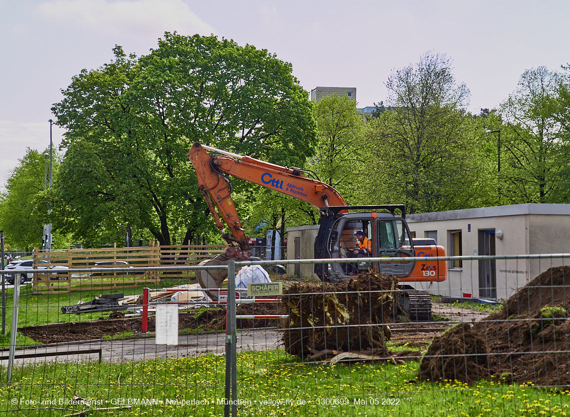 05.05.2022 - Baustelle am Haus für Kinder in Neuperlach
